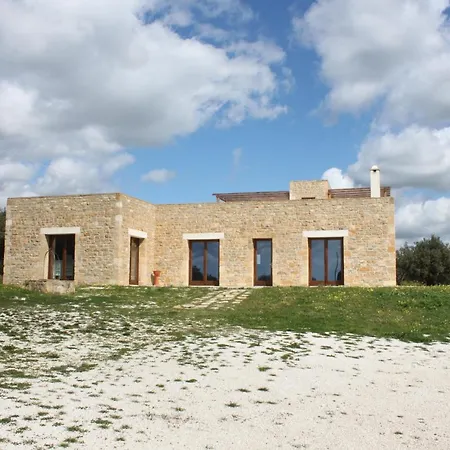 Vakantiehuis Tenuta Ferlito *